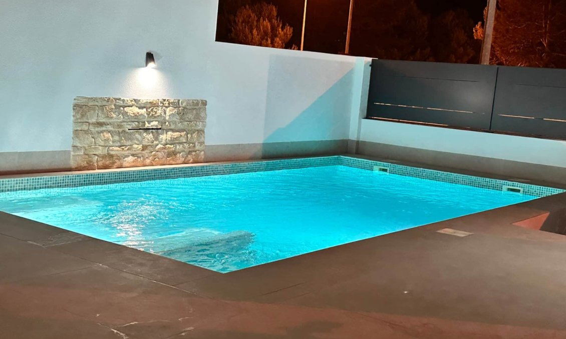 Segunda mano - Villa -
Dolores - Costa Blanca