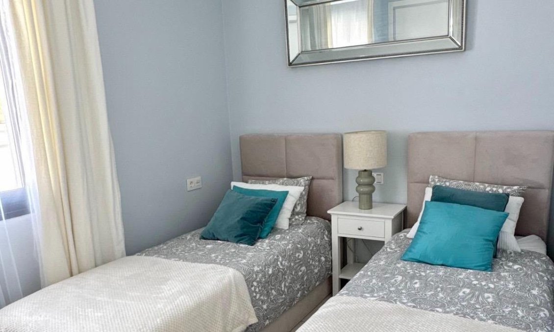 Segunda mano - Duplex -
Orihuela Costa - Lomas de Cabo Roig