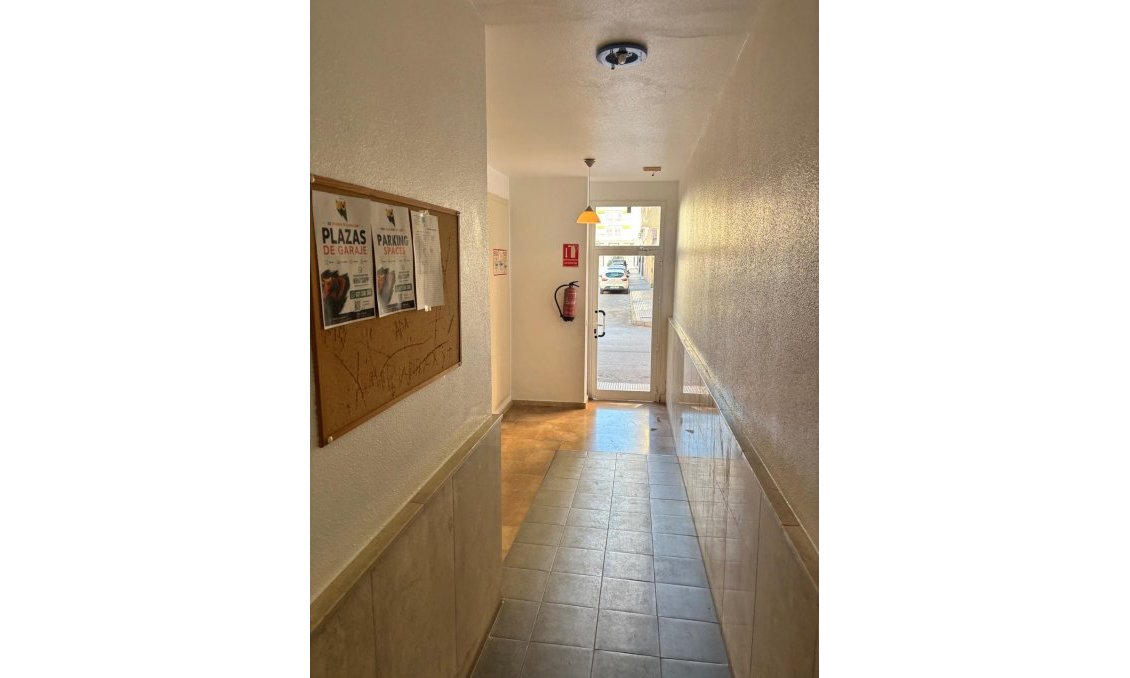 Segunda mano - Apartamento -
Almoradí - Inland