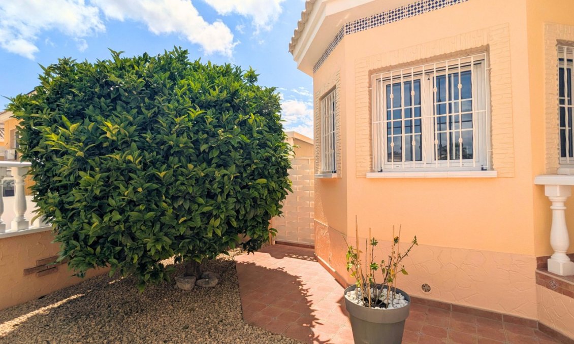 Segunda mano - Villa -
Lo Crispin - Inland