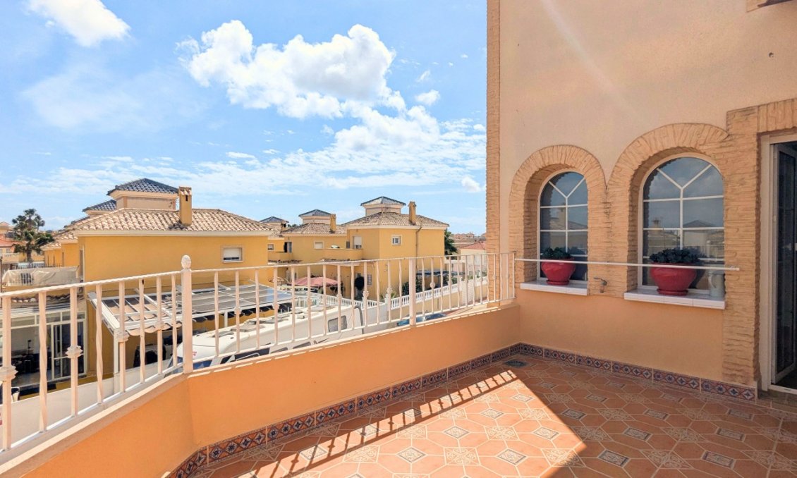 Segunda mano - Villa -
Lo Crispin - Inland