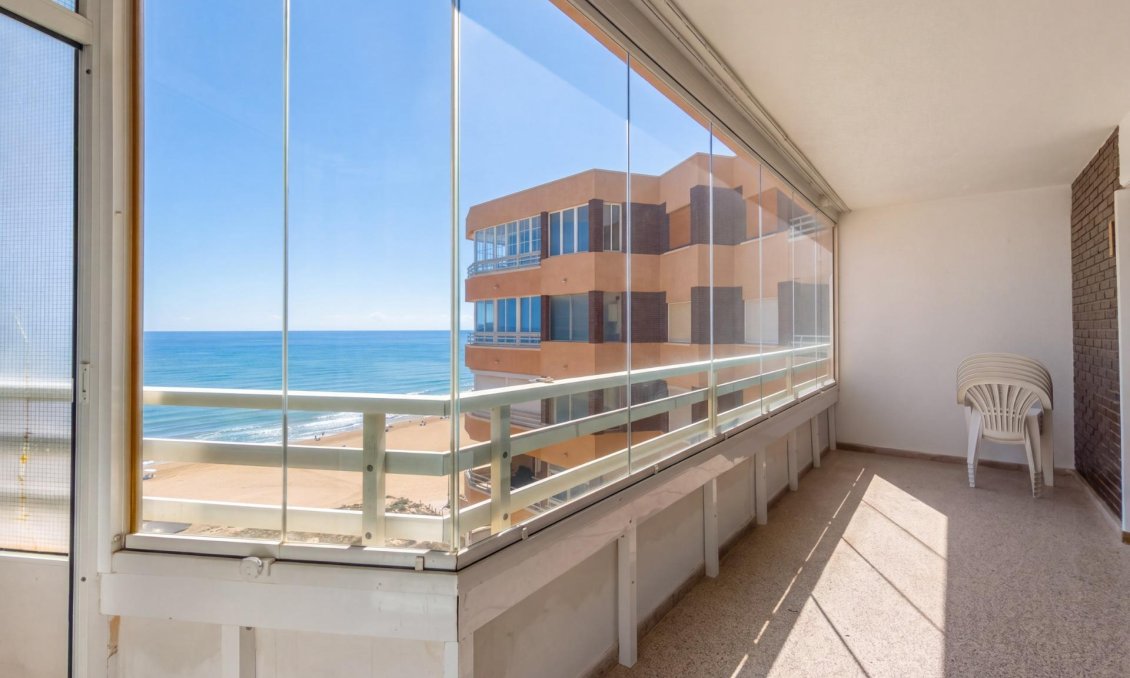 Segunda mano - Apartamento -
Torrevieja - La Mata Pueblo