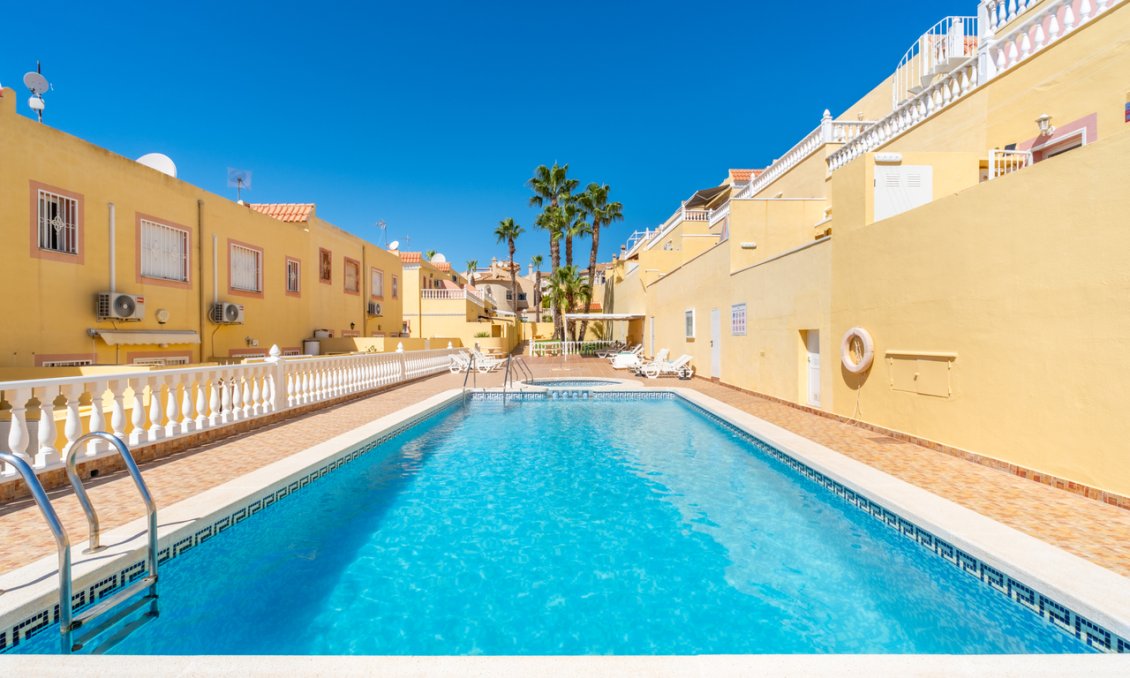 Segunda mano - Adosado -
Villamartin - Costa Blanca
