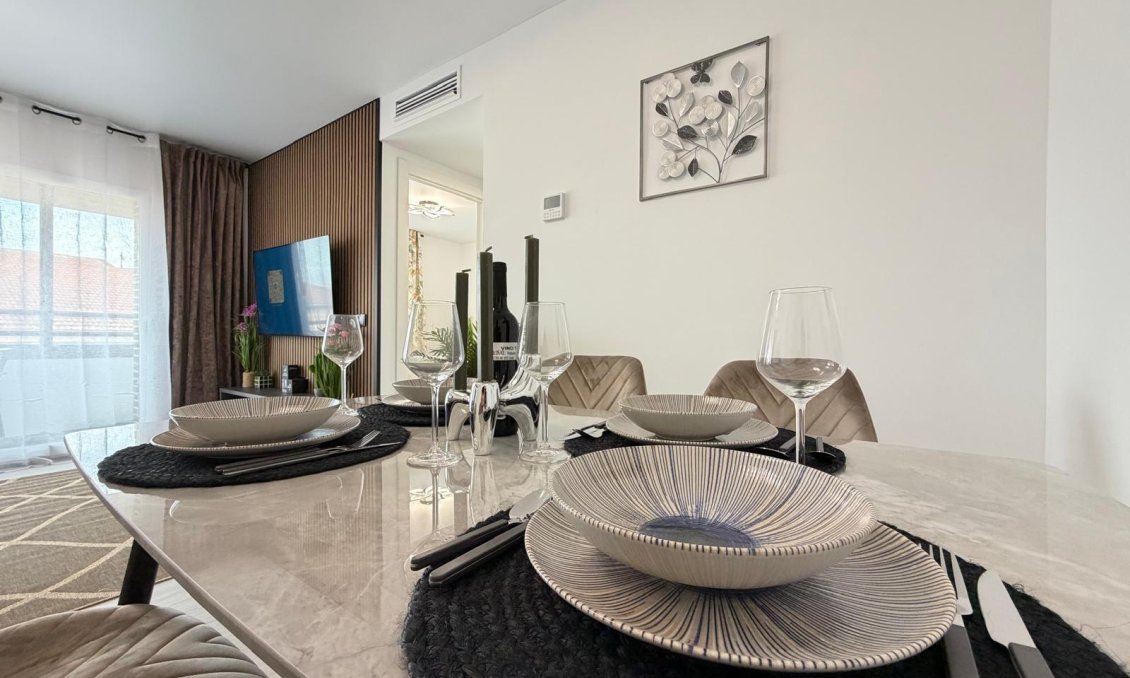 Segunda mano - Apartamento -
Torrevieja - Playa del Cura