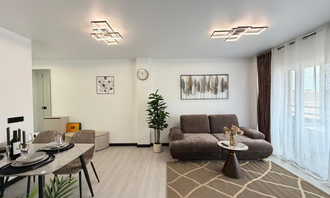 Segunda mano - Apartamento -
Torrevieja - Playa del Cura