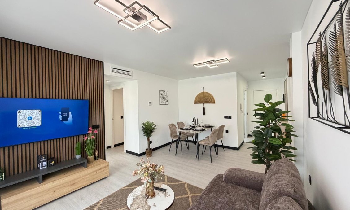 Segunda mano - Apartamento -
Torrevieja - Playa del Cura