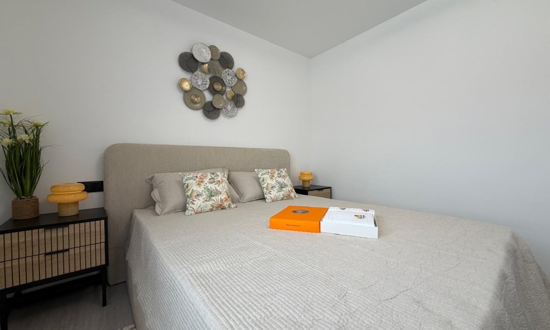 Segunda mano - Apartamento -
Torrevieja - Playa del Cura