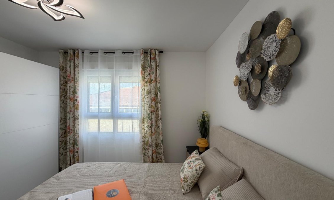 Segunda mano - Apartamento -
Torrevieja - Playa del Cura
