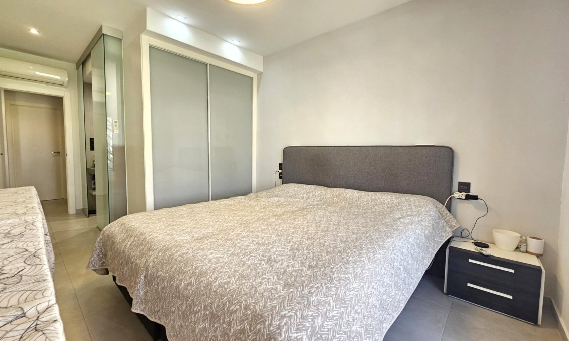 Segunda mano - Apartamento -
Guardamar del Segura - El Raso