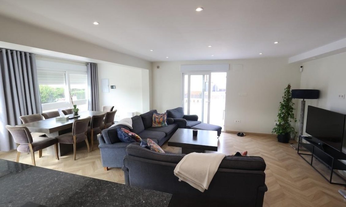 Segunda mano - Villa -
Torrevieja - Costa Blanca