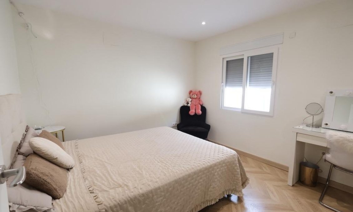 Segunda mano - Villa -
Torrevieja - Costa Blanca