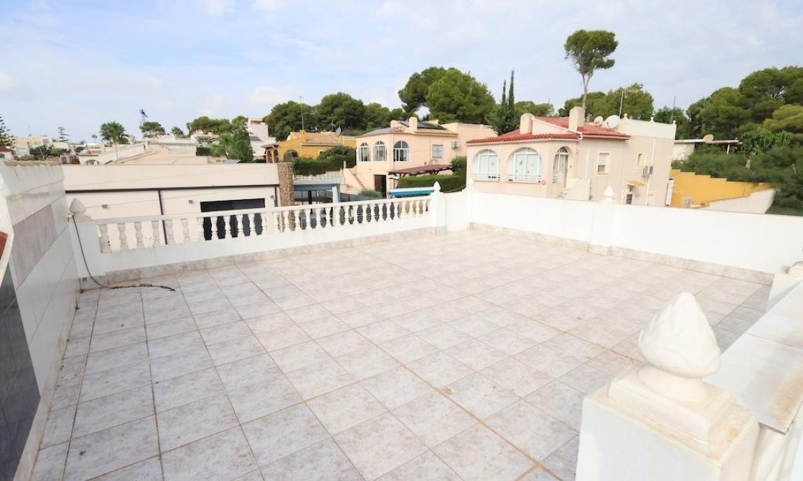 Segunda mano - Villa -
Torrevieja - Costa Blanca
