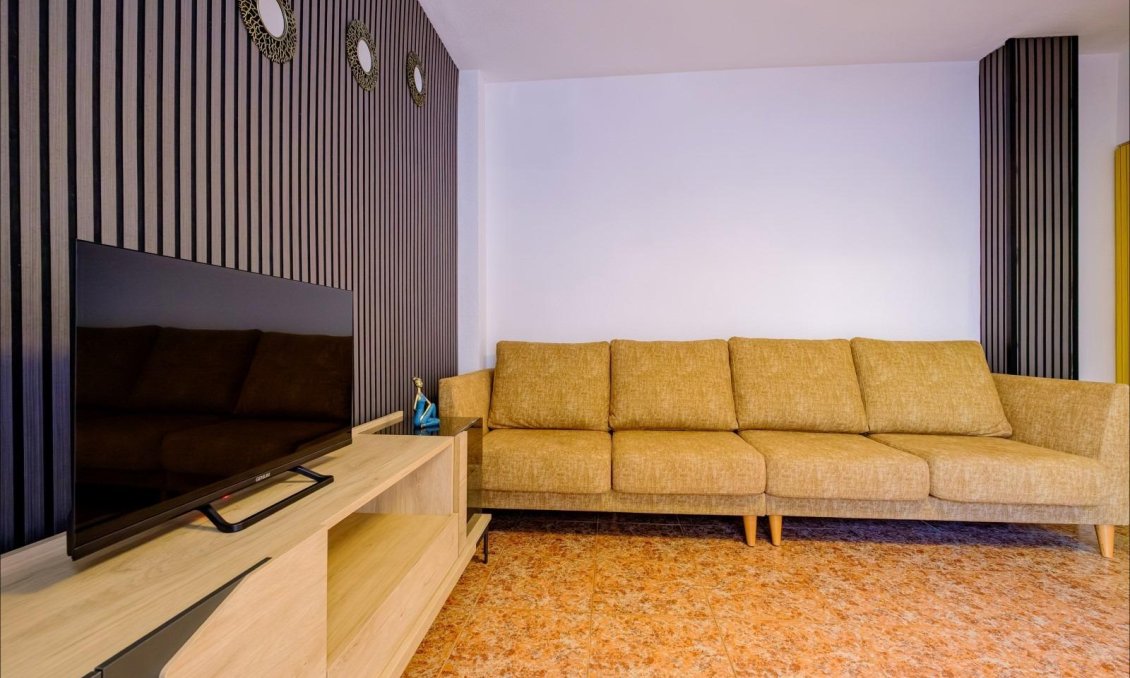 Segunda mano - Apartamento -
Torrevieja - Playa del Cura