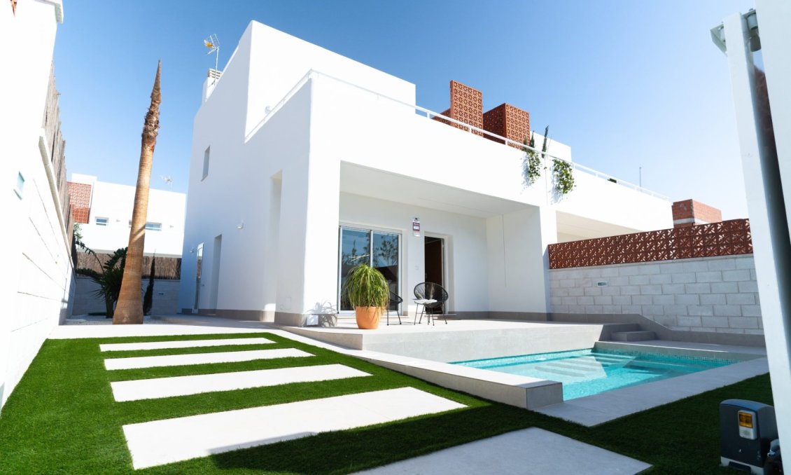 Segunda mano - Villa -
Pilar de la Horadada - Costa Blanca