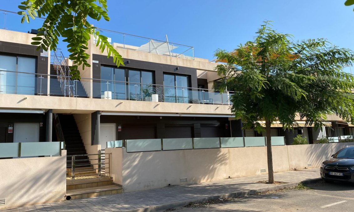 Segunda mano - Bungalow -
Pilar de la Horadada - Costa Blanca