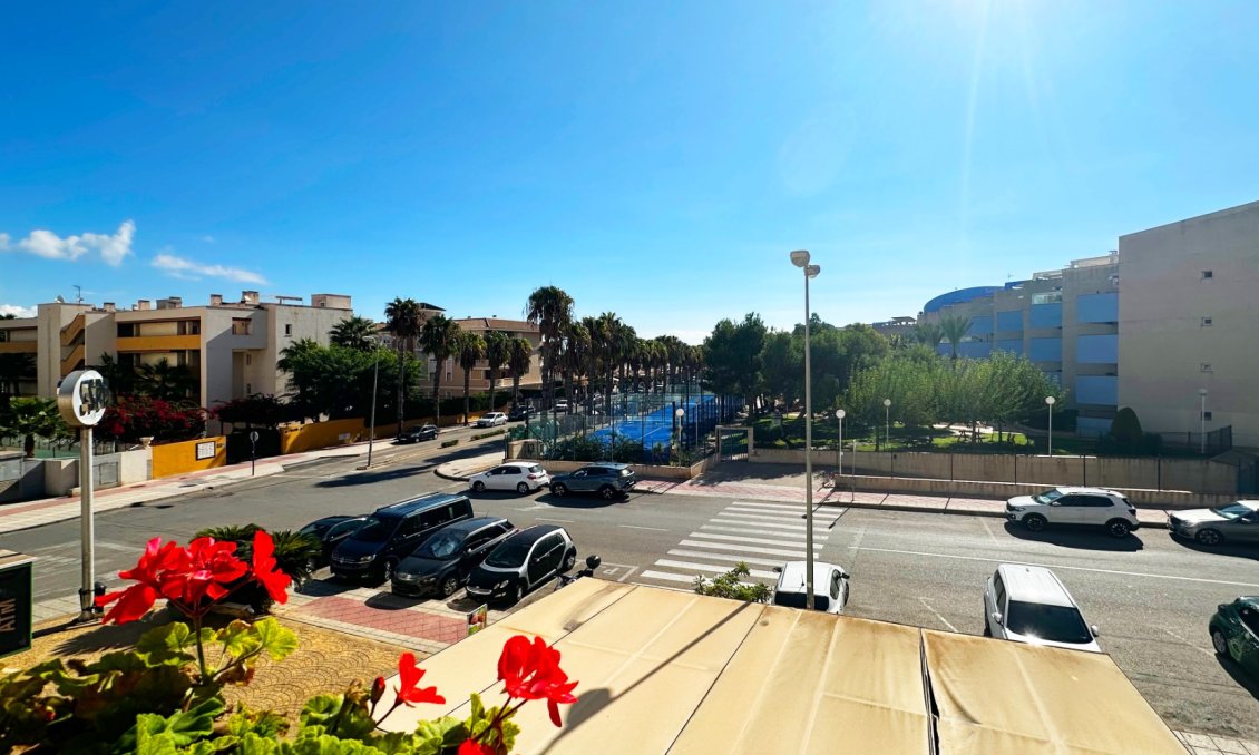 Segunda mano - Apartamento -
Orihuela Costa - Costa Blanca