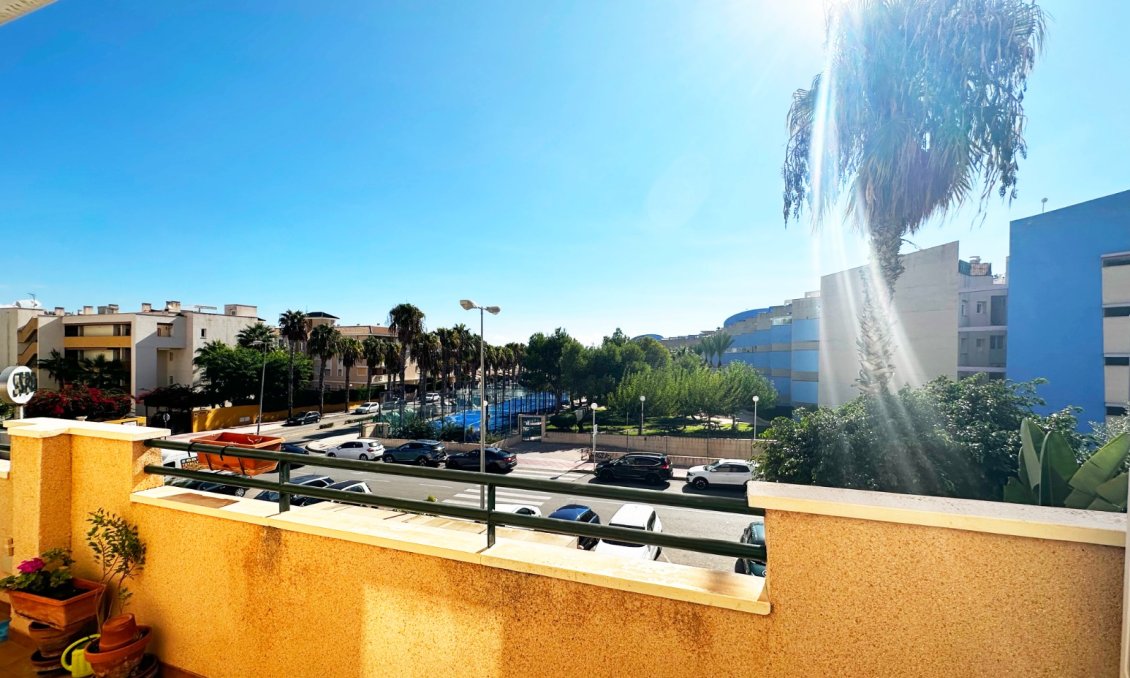 Segunda mano - Apartamento -
Orihuela Costa - Costa Blanca