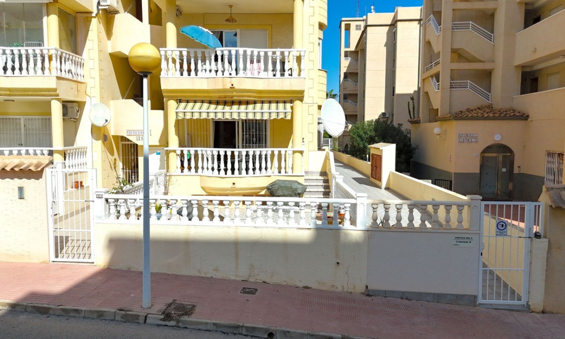 Segunda mano - Adosado -
Guardamar del Segura - Costa Blanca