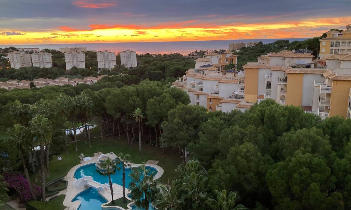 Revânzare - Apartament -
Orihuela Costa - Costa Blanca