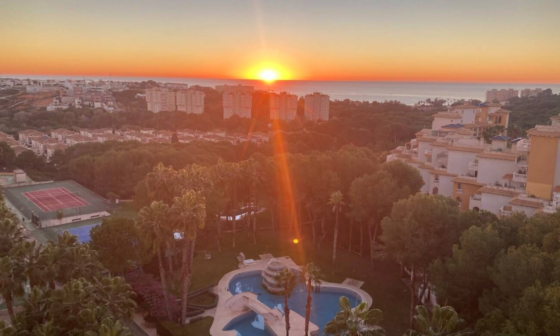 Revânzare - Apartament -
Orihuela Costa - Costa Blanca