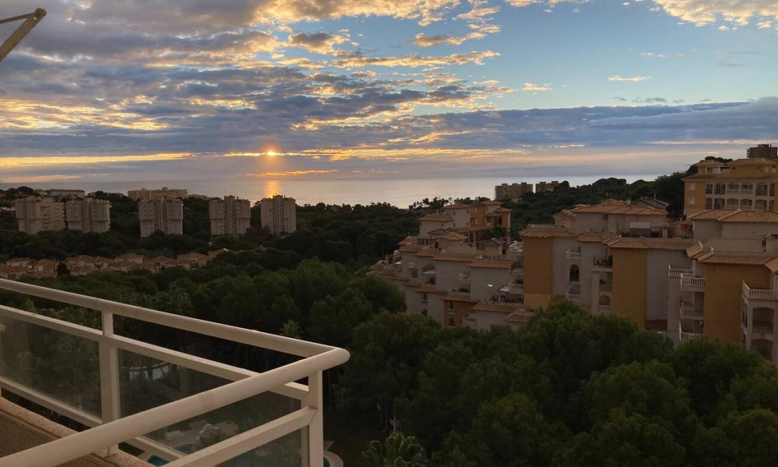 Revânzare - Apartament -
Orihuela Costa - Costa Blanca