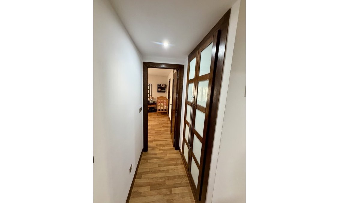 Segunda mano - Bungalow -
Benferri - Inland