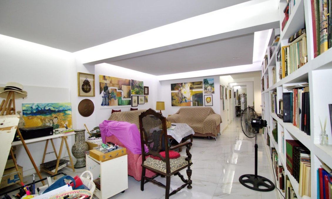 Segunda mano - Apartamento -
Elche - Plaza Crevillente-juzgados