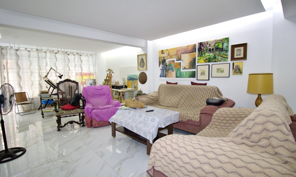 Segunda mano - Apartamento -
Elche - Plaza Crevillente-juzgados
