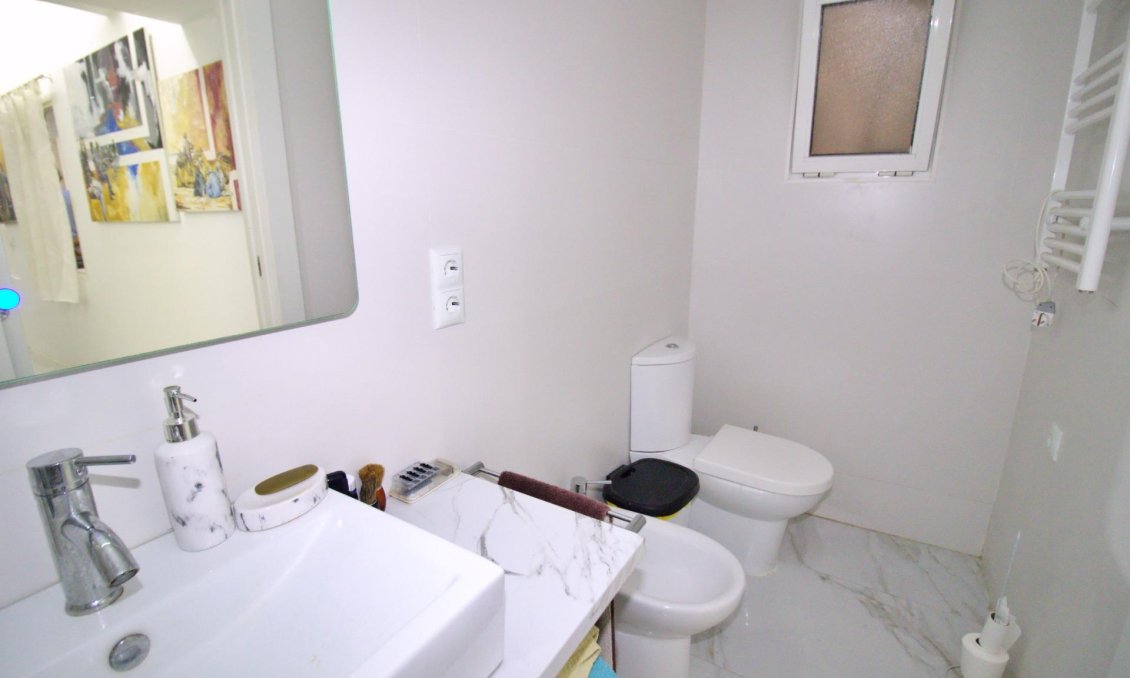 Segunda mano - Apartamento -
Elche - Plaza Crevillente-juzgados