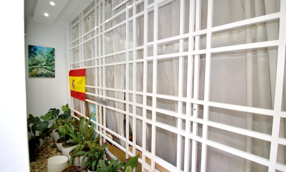 Segunda mano - Apartamento -
Elche - Plaza Crevillente-juzgados
