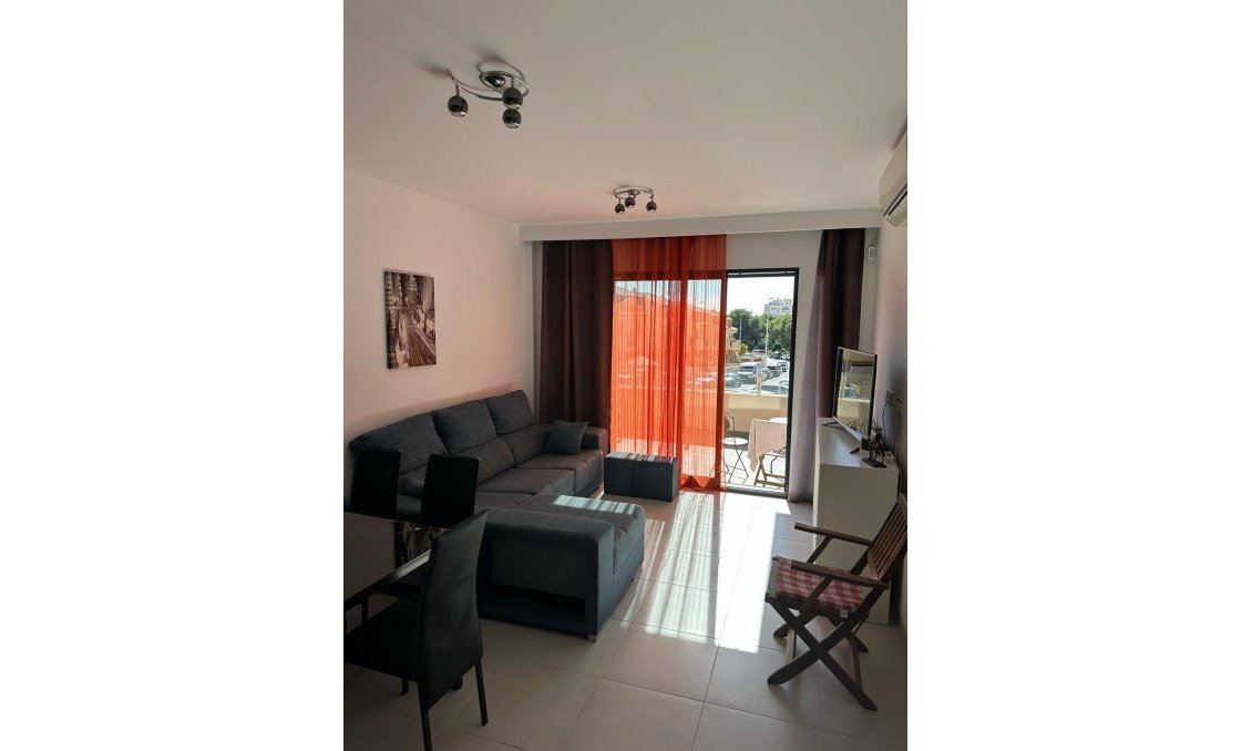 Segunda mano - Bungalow -
Orihuela Costa - La Zenia