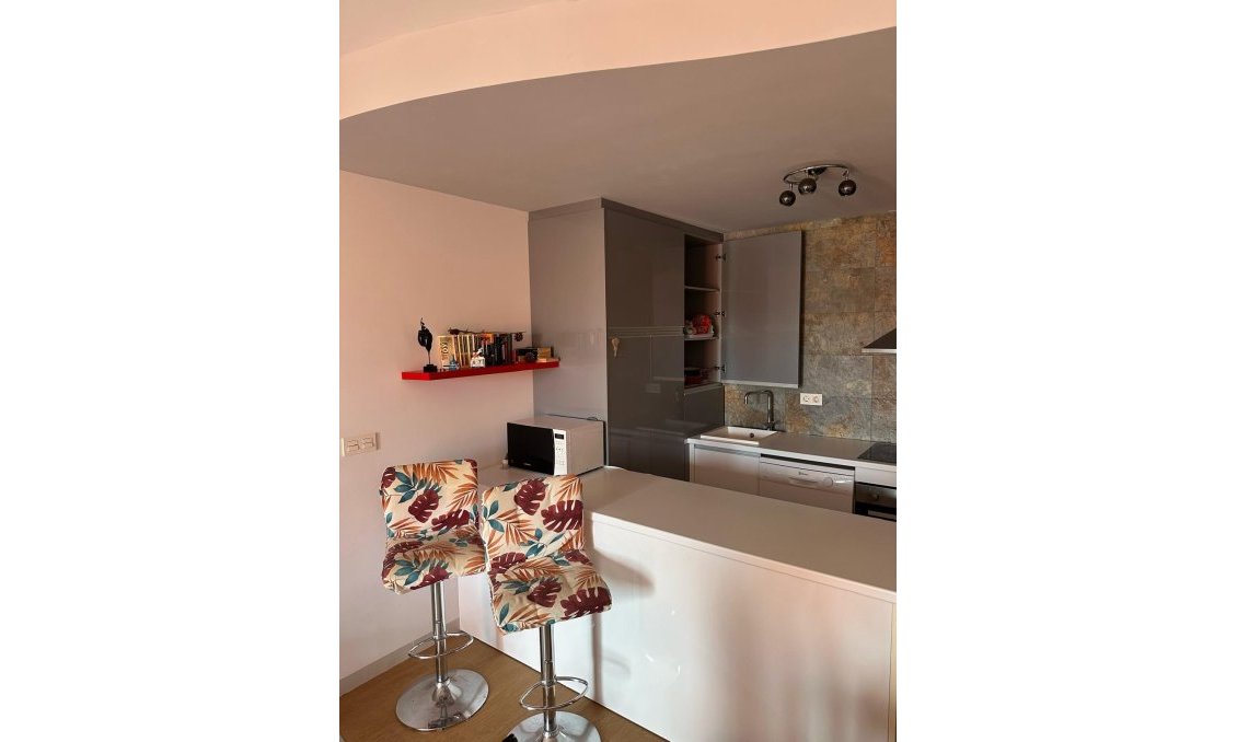 Segunda mano - Bungalow -
Orihuela Costa - La Zenia