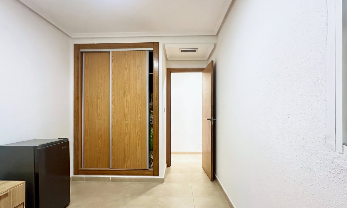 Segunda mano - Apartamento -
Torrevieja - Costa Blanca