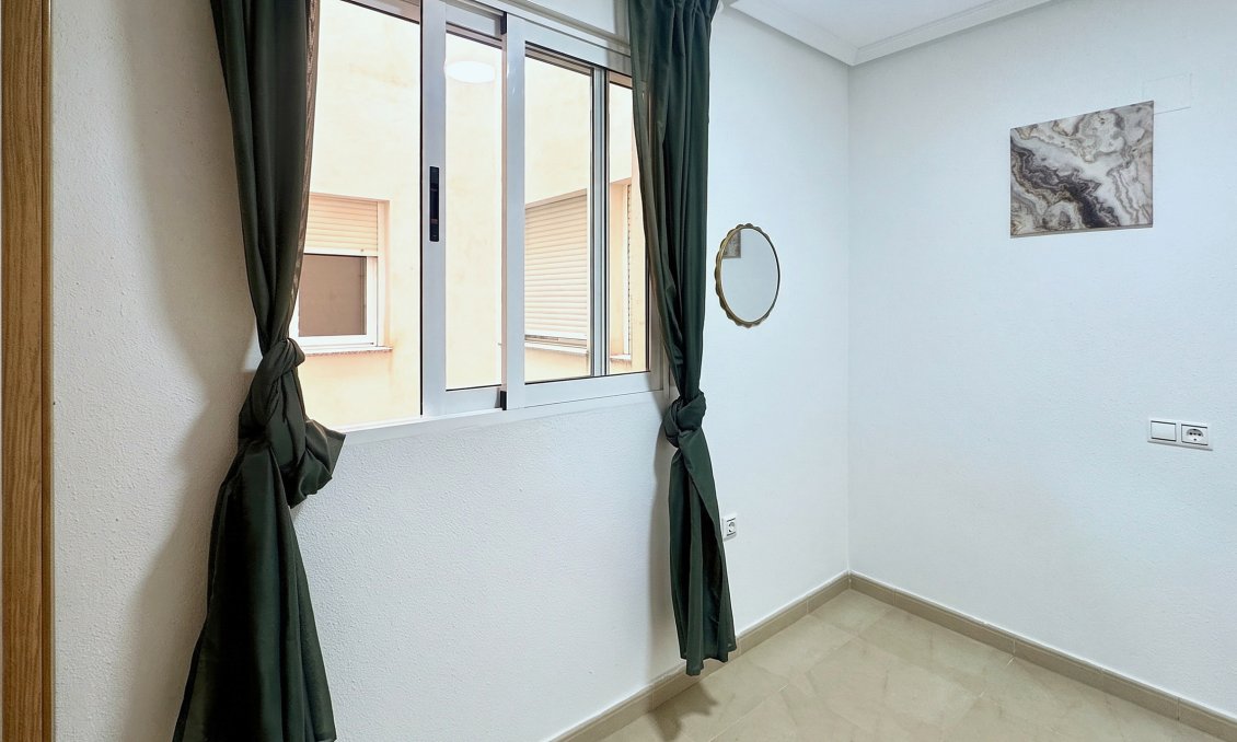 Segunda mano - Apartamento -
Torrevieja - Costa Blanca