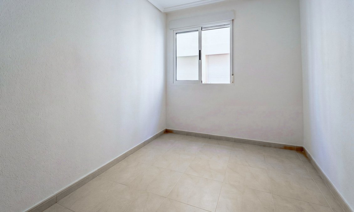 Segunda mano - Apartamento -
Torrevieja - Costa Blanca