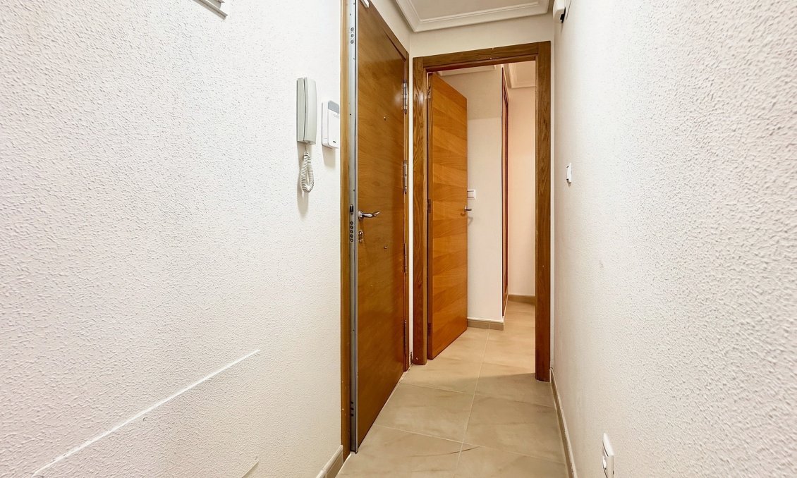 Segunda mano - Apartamento -
Torrevieja - Costa Blanca
