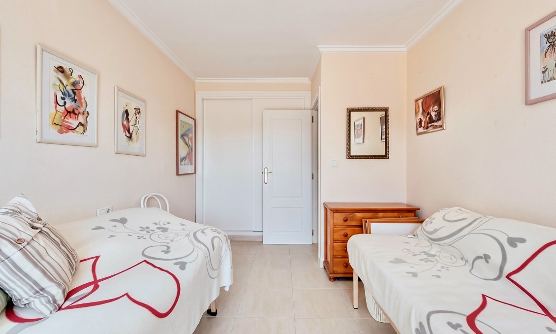 Segunda mano - Adosado -
Torrevieja - Costa Blanca