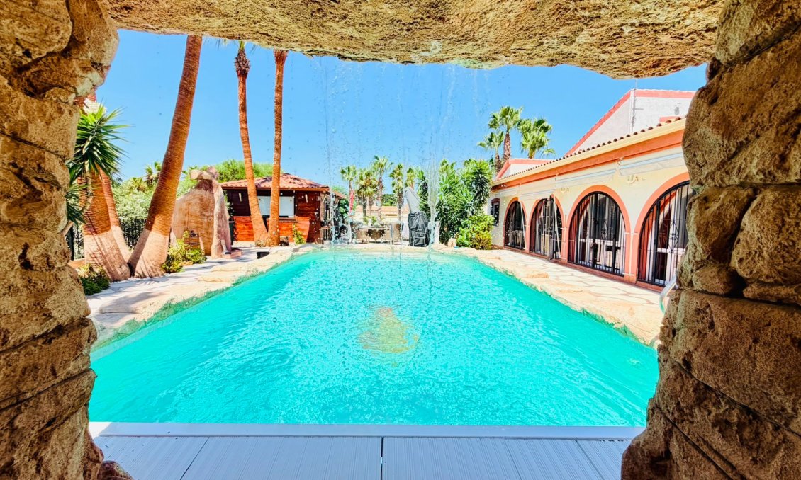 Segunda mano - Villa -
Daya Vieja - Costa Blanca