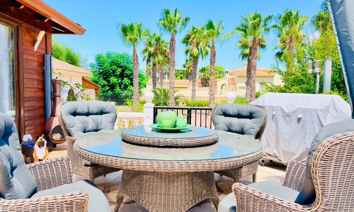 Segunda mano - Villa -
Daya Vieja - Costa Blanca