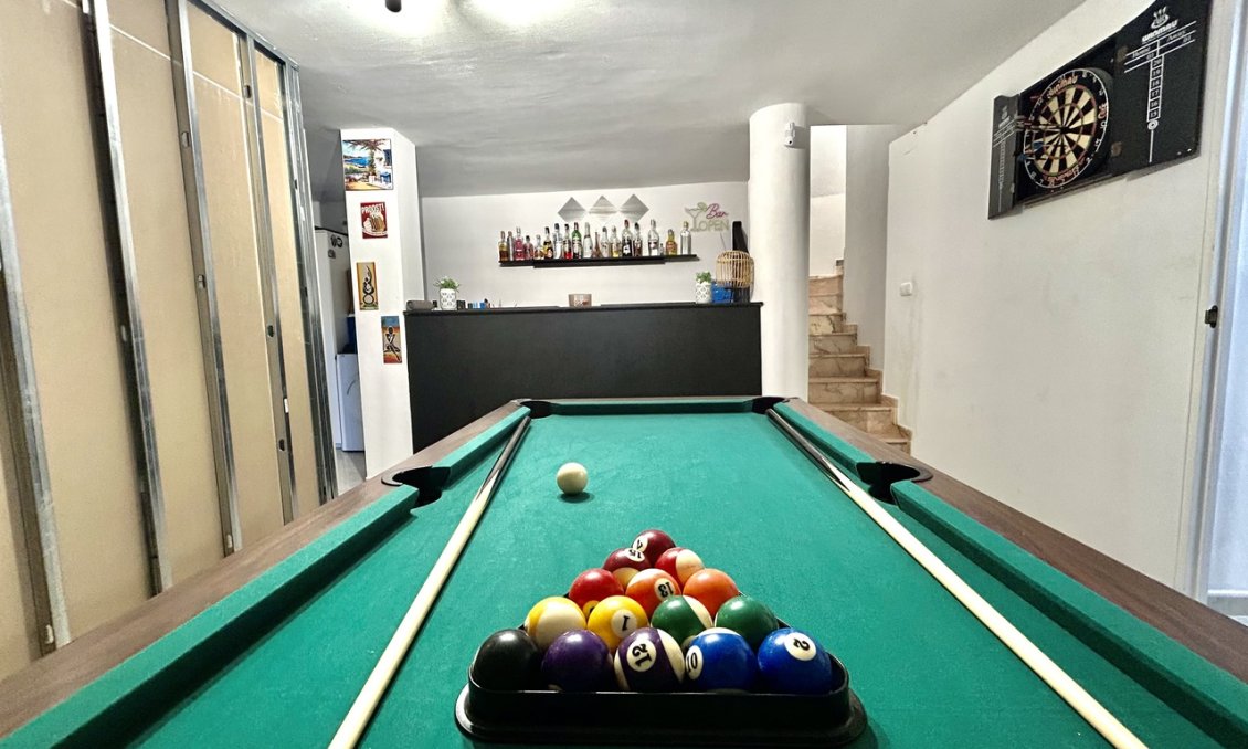 Segunda mano - Villa -
Villamartin - Costa Blanca