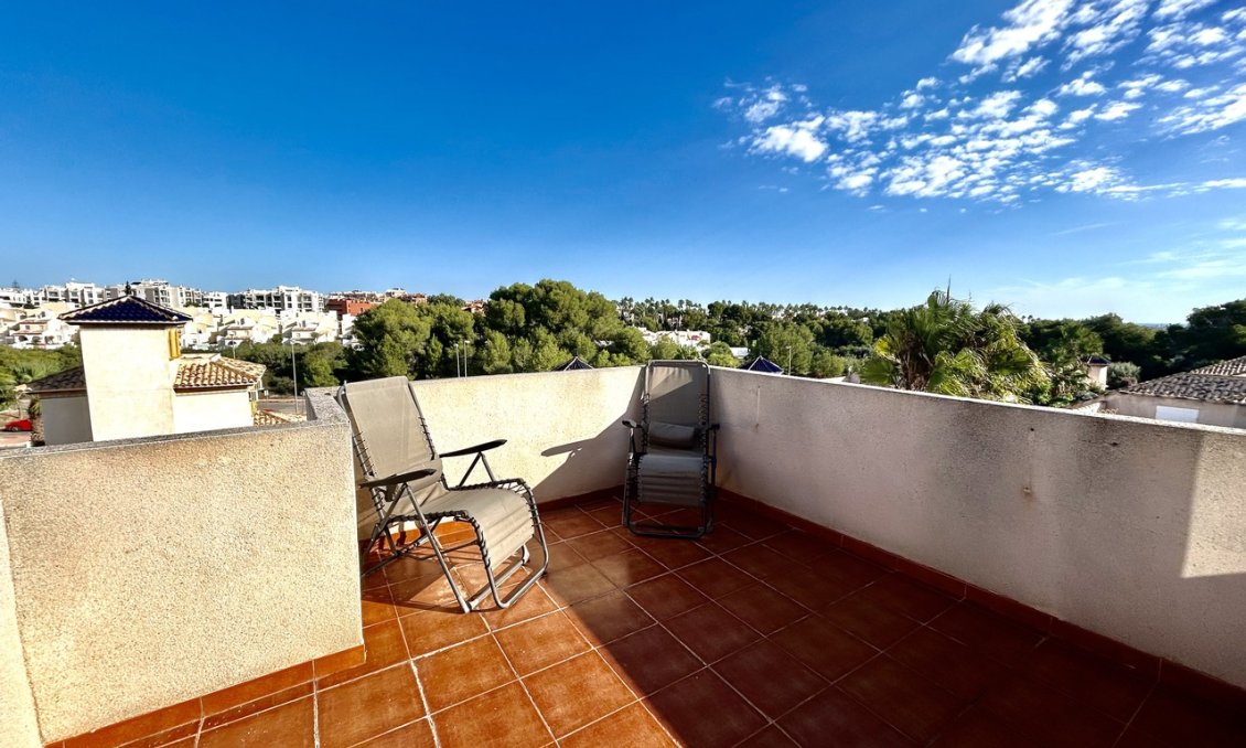 Segunda mano - Villa -
Villamartin - Costa Blanca