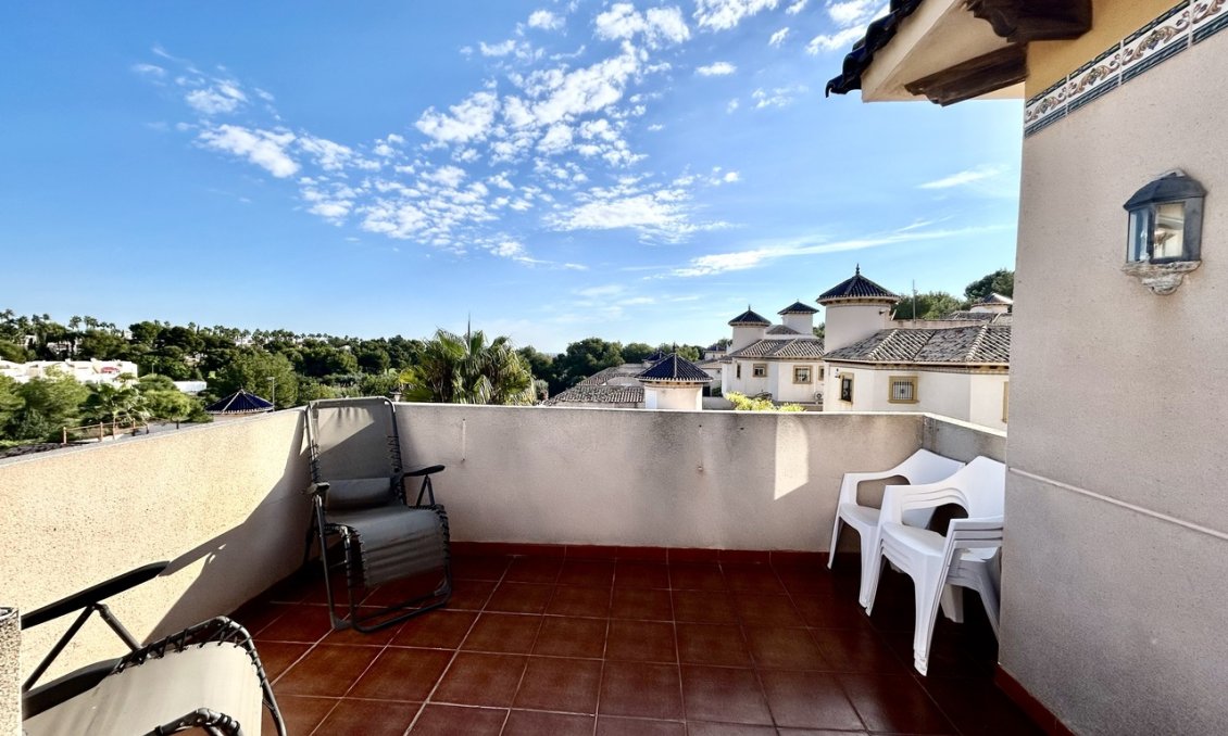Segunda mano - Villa -
Villamartin - Costa Blanca