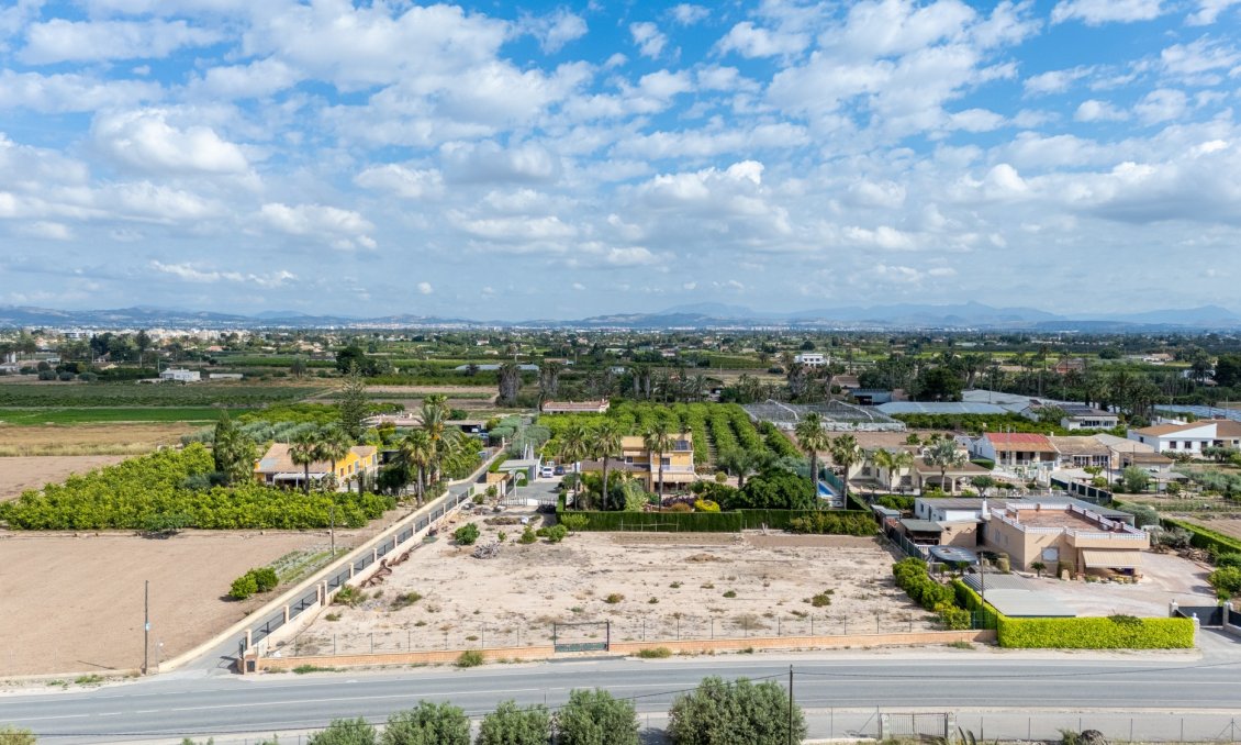 Használt Ingatlanok - Villa -
Elche - Costa Blanca