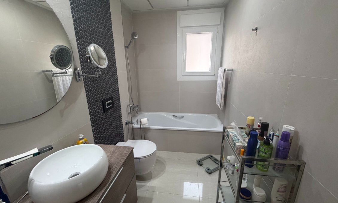 Segunda mano - Villa -
Ciudad Quesada - Costa Blanca