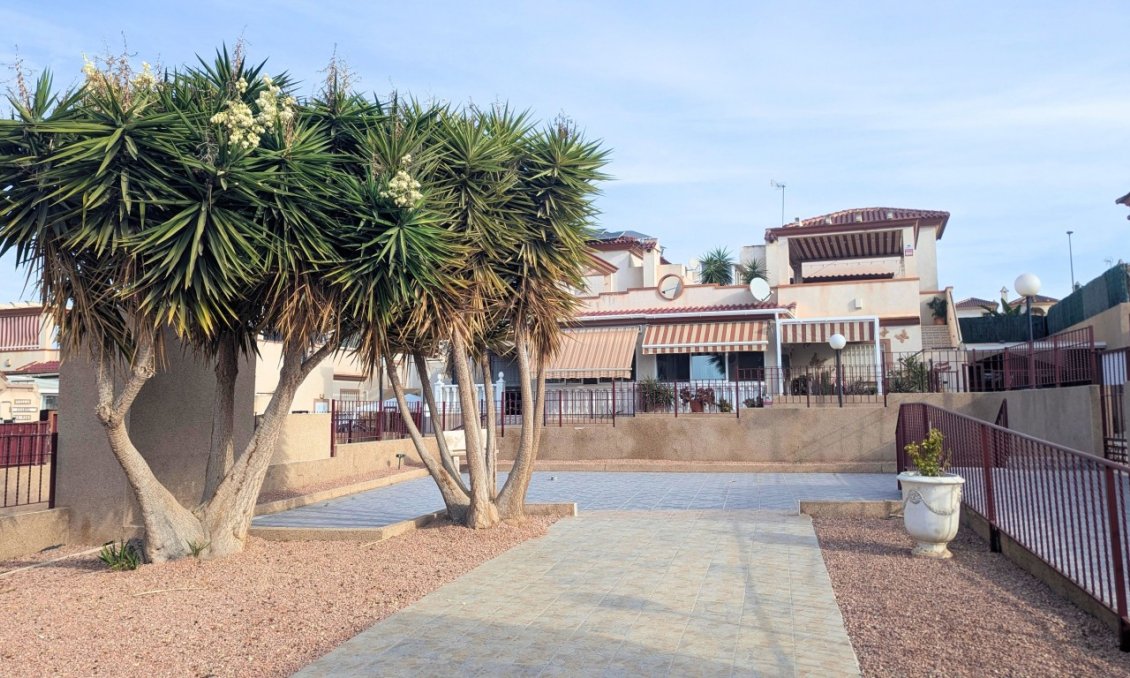 Segunda mano - Adosado -
San Fulgencio - Costa Blanca