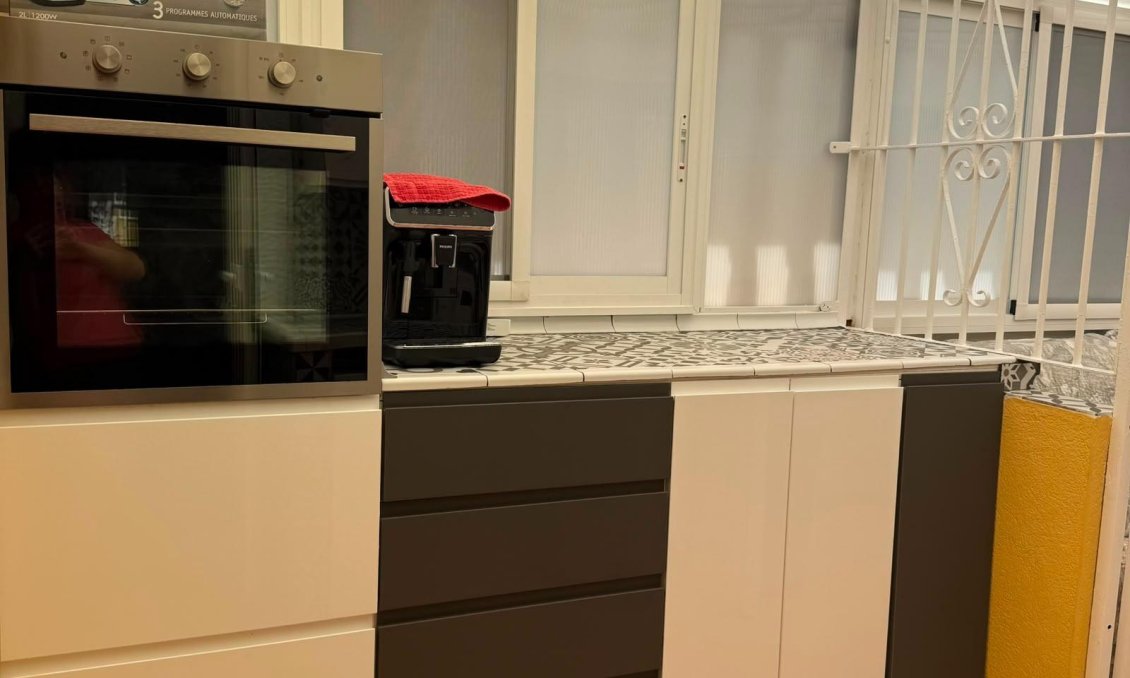 Resale - Bungalow -
Torrevieja - La Mata