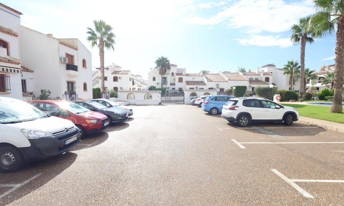 Segunda mano - Duplex -
Orihuela Costa - Costa Blanca