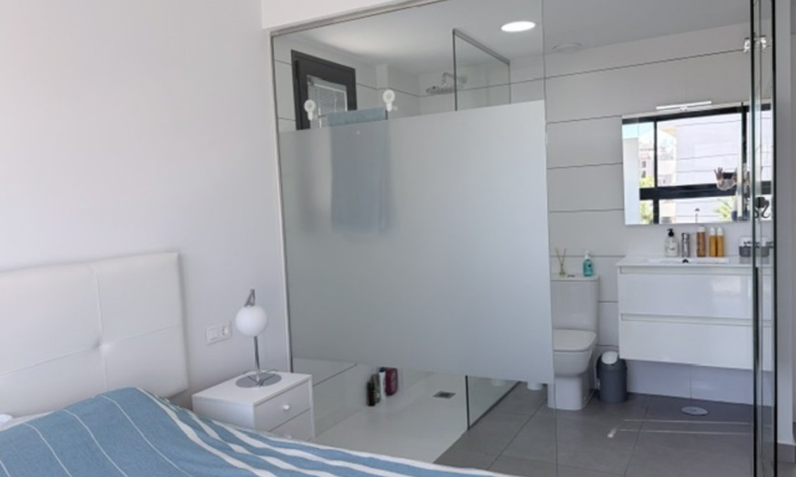 Segunda mano - Apartamento -
Villamartin - Costa Blanca