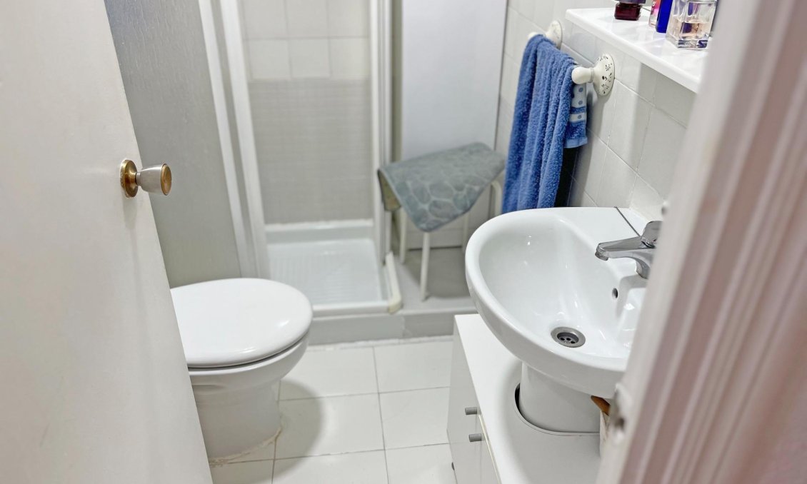 Segunda mano - Apartamento -
Guardamar del Segura - Centro