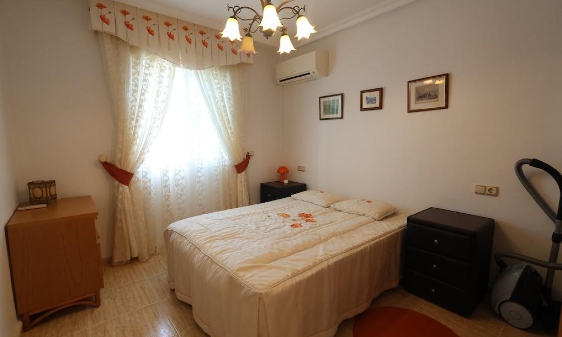 Revente - Villa -
Orihuela Costa - Costa Blanca